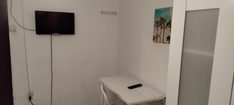 Domnesti, Z.M. Bucuresti proprietar, garsoniera parcare si curte,STB 431